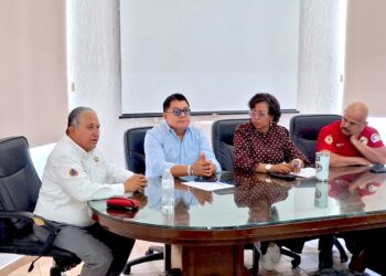 Encabeza Ayuntamiento de Los Cabos reunión preventiva con empresas gaseras ante temporada de huracanes