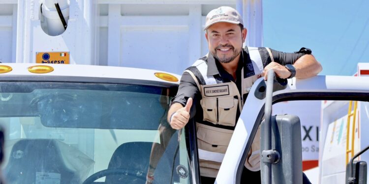 Los Cabos mejora capacidad de respuesta con más unidades de recolección y maquinaria pesada: Christian Agúndez