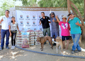 Christian Agúndez fortalece programa de bienestar animal con apoyos a Doggy Ranch, refugio canino