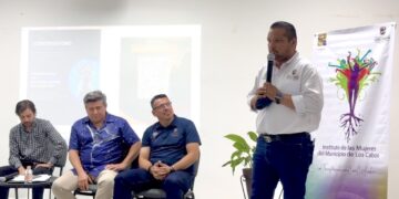 Promueven reflexión sobre masculinidades y corresponsabilidad en Los Cabos
