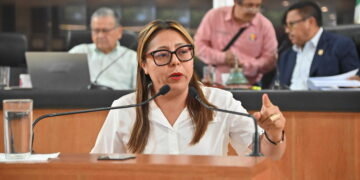 Buscan frenar trabas administrativas que afectan a familias en predios sin regularización