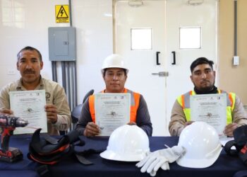 ICATEBCS acerca programas de capacitación para incrementar la productividad empresarial