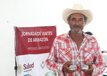 Entrega Gobierno estatal 650 anteojos gratuitos a población vulnerable 