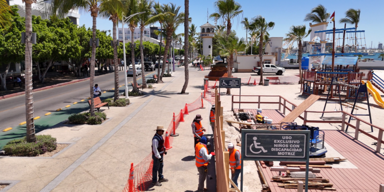Inicia construcción del parque infantil inclusivo “Todos a Bordo” en el malecón de La Paz
