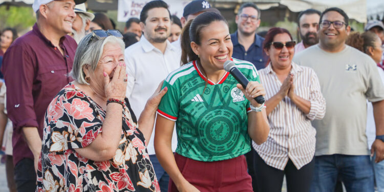 Anuncia Milena Quiroga transformación del campo de fútbol en colonia Márquez de León