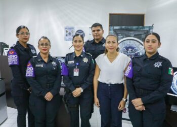 Refuerza Milena Quiroga capacidades en seguridad digital para proteger a las familias paceñas 