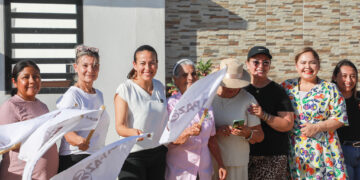 Milena Quiroga cumple su palabra e inicia rehabilitación de la calle Villa Natalia en Villas del Encanto