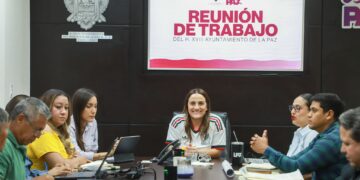 Atiende Gobierno Municipal de La Paz a vecinos de Campestre Mezquitito, 28 de Octubre y 1ro de Mayo