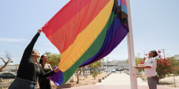 Refrenda Ayuntamiento de La Paz su compromiso con la inclusión en el Día Internacional del Orgullo LGBTI+