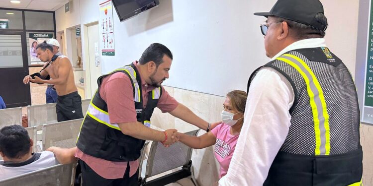 Autoridades municipales recorren hospitales para brindar atención directa a víctimas de atropellamiento