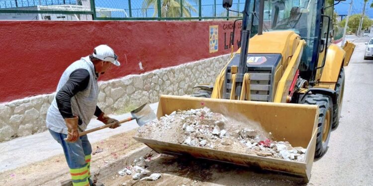 Avanza Servicios Públicos en acciones de rehabilitación y mantenimiento urbano en Cabo San Lucas