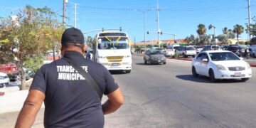 Anuncian transportistas suspensión temporal del transporte público para este martes 30 de junio de 9:00 a 10:00 am