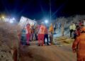 Autoridades atienden a víctimas de accidente de tránsito en Santa Anita