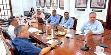 Con inversión superior a 38 MDP, Ayuntamiento de Los Cabos y CFE llevarán luz eléctrica a La Candelaria