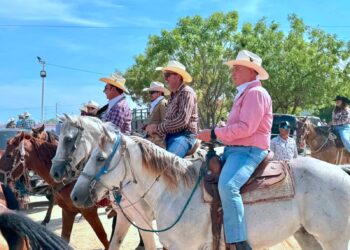 Santa Anita preserva sus tradiciones con multitudinaria cabalgata en sus Fiestas Tradicionales 2026