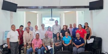 Enlaces de archivo reciben capacitación para mejorar la organización documental en Los Cabos