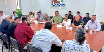 Analiza Ayuntamiento de Los Cabos y Consejo Coordinador acciones en seguridad, movilidad y ordenamiento de playas