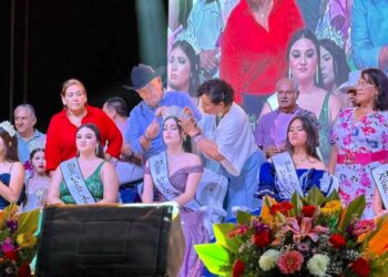 Coronan a las reinas de las Fiestas Tradicionales de Santa Anita 2026