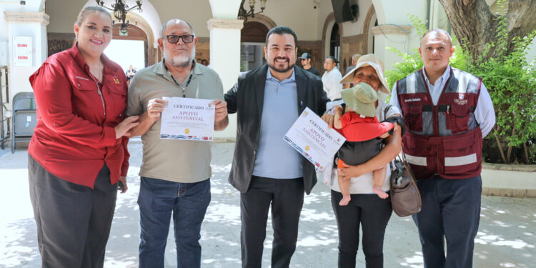20 familias reciben apoyo asistencial del Ayuntamiento de Los Cabos para enfrentar sus necesidades más urgentes