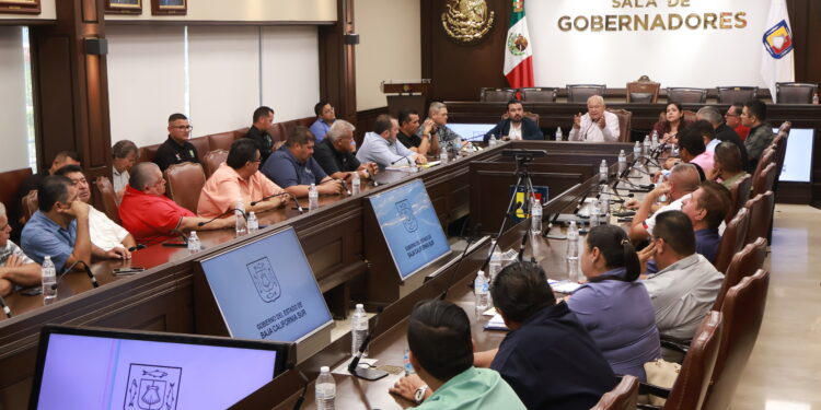 Sostiene gobernador de BCS el diálogo con transportistas