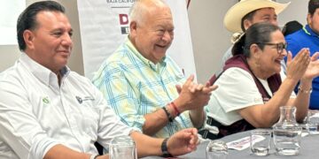 Encabeza gobernador Víctor Castro entrega de Pensiones Humanitarias para fortalecer el bienestar de las familias sudcalifornianas
