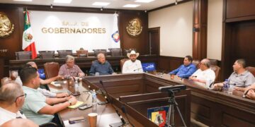 Gobierno de BCS impulsará comercialización del calamar de Mulegé para fortalecer la economía de las familias pesqueras