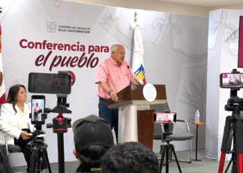 Nuestro gobierno se distingue por la transparencia, honradez y responsabilidad: Víctor Castro Cosío