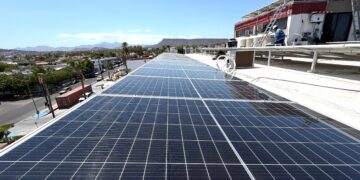SEPUIMM brinda mantenimiento a sistemas fotovoltaicos en edificios públicos 