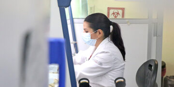 Cerca de 2500 mil muestras de vigilancia epidemiológica ha procesado Laboratorio Estatal de Salud Pública