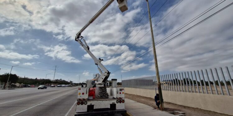 Fortalece Ayuntamiento de La Paz alumbrado público con más de 5 mil luminarias rehabilitadas