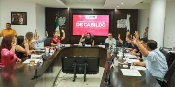 Cabildo de La Paz aprueba incremento al bono de insalubridad para personal de confianza de recolección