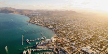 La Paz registra resultados positivos en turismo y proyecta más de 110 mil visitantes este verano