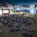 Cine Móvil reúne a familias en una noche de cine al aire libre en Playa El Corsario