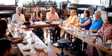 Presenta IMPLAN proyectos estratégicos de movilidad y planeación ante el Grupo Madrugadores de Los Cabos