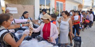 Familias de Mequites y Altos de Miranda reciben apoyos y atención directa del Gobierno Municipal