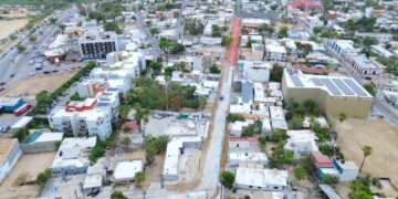 Avanza al 69 % la pavimentación integral de la calle Zaragoza en San José del Cabo