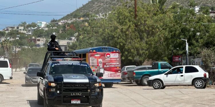 Mantiene Policía Municipal de La Paz recorridos preventivos en la ciudad durante vacaciones