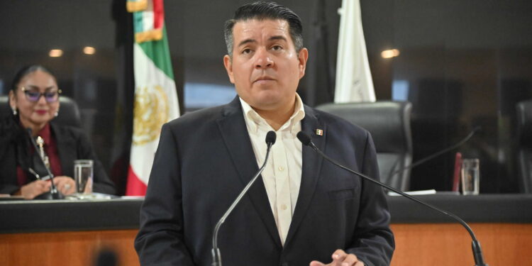 Propone diputado Fabrizio del Castillo crear la “hora académica” para impulsar la profesionalización de las y los servidores públicos 