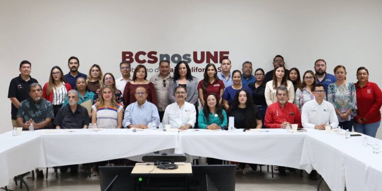 Reúne SNE a más de 40 instituciones en tercera sesión de la Red de Vinculación Laboral