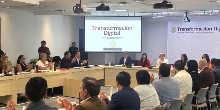 Participa secretaria de Finanzas de BCS en Encuentro Nacional sobre Simplificación de Trámites