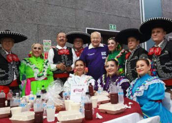 Reconoce Gobernador a personas adultas mayores en cuarta edición de “Abueleando”