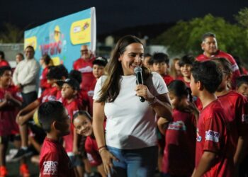 200 niñas y niños concluyen con éxito Curso de Verano en el CEDEM “Memo” Ayón