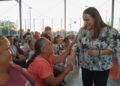Atiende Ayuntamiento de La Paz a familias de Miramar con “Presidenta en tu Barrio”
