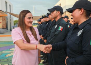 Gobierno de La Paz fortalece corporación de seguridad y vialidad con inversión de 11.9 mdp en uniformes y equipamiento