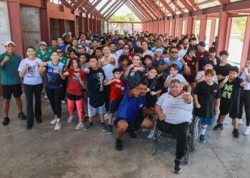 La Paz se suma a la Clase Nacional de Box “Puños de Transformación”
