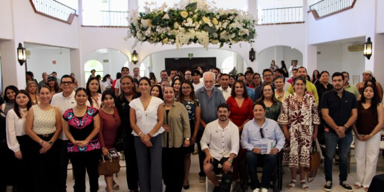 Destacada participación ciudadana en conferencia sobre masculinidades y ciclo de vida en Los Cabos