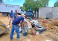 Retira Servicios Públicos cacharros y ramas en colonias de Cabo San Lucas