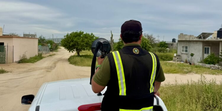 Refuerzan labores preventivas con perifoneo en zonas vulnerables de Cabo San Lucas