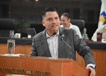 Solicitan a la presidenta de la República la construcción de puentes en SJC y La Paz