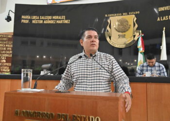Proponen reformas para garantizar atención prioritaria de la salud mental en la niñez y la juventud